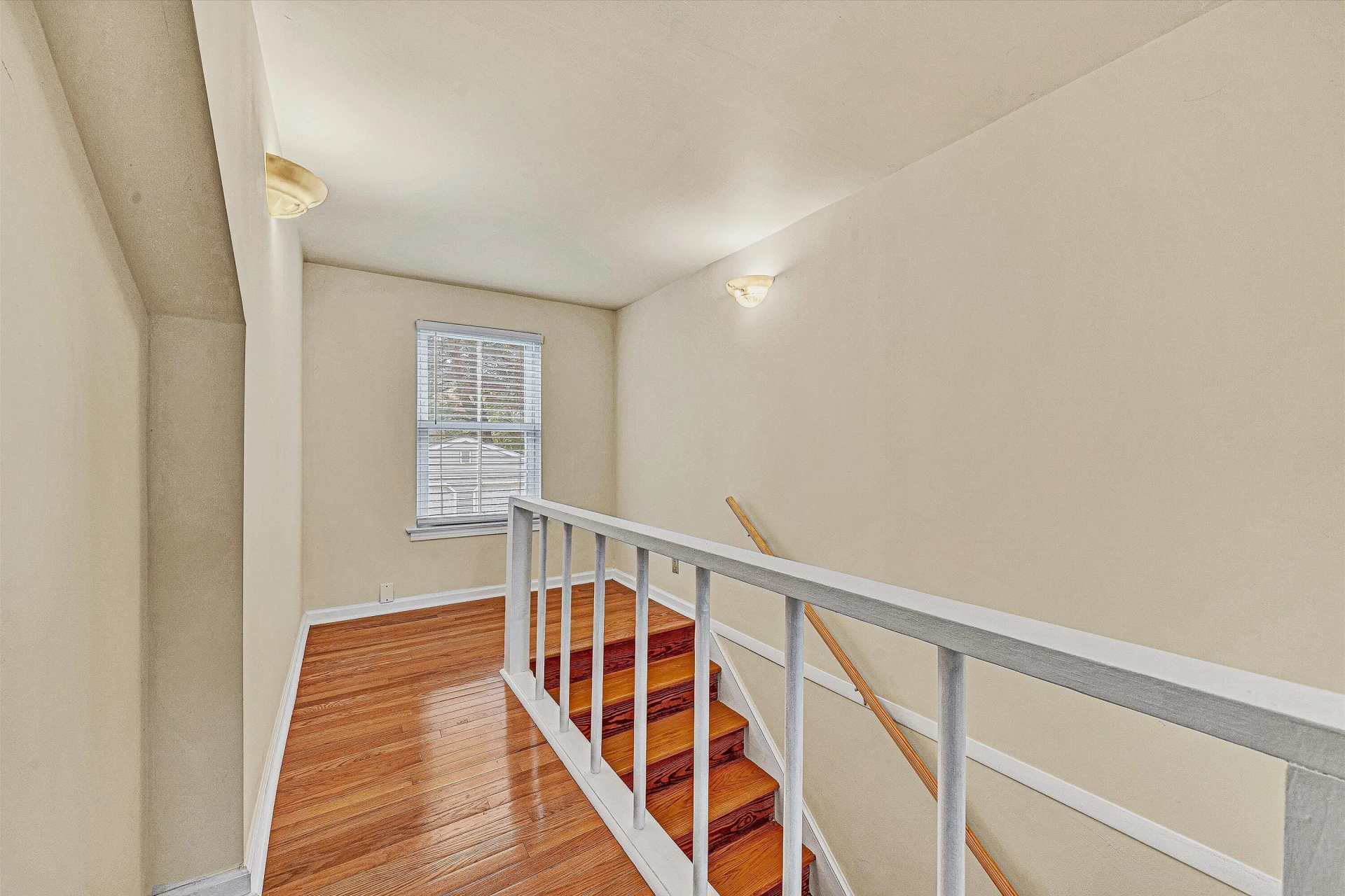 2609 Avenel AVE - Photo 23