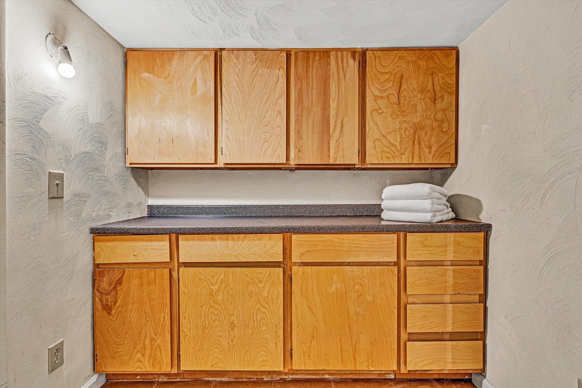 2609 Avenel AVE - Photo 32