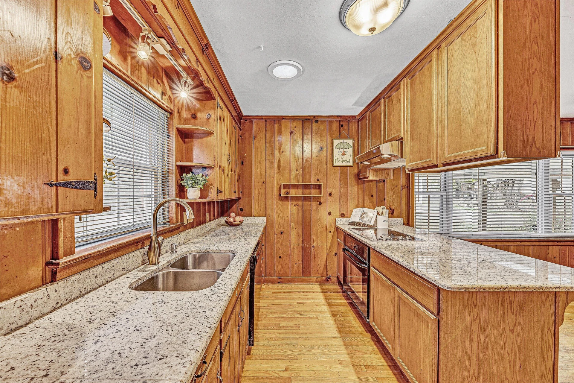 2609 Avenel AVE - Photo 36