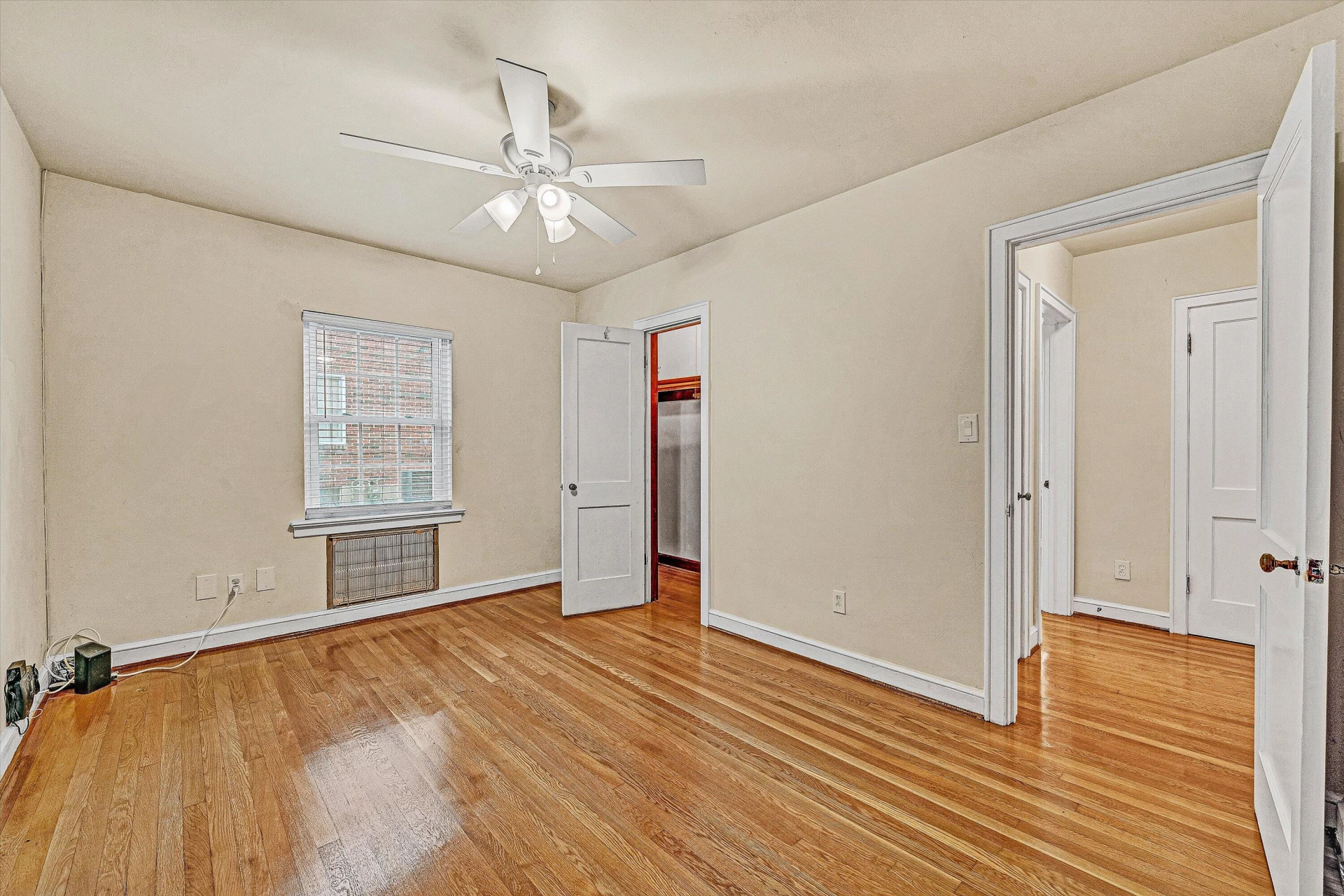 2609 Avenel AVE - Photo 9
