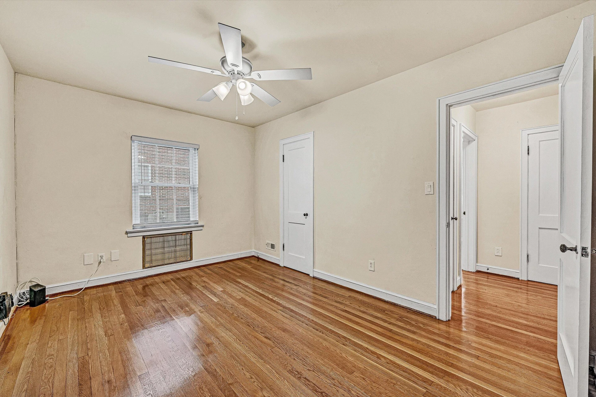 2609 Avenel AVE - Photo 10