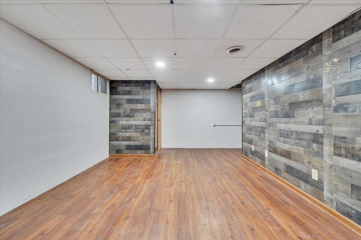 3110 Crockett AVE - Photo 23
