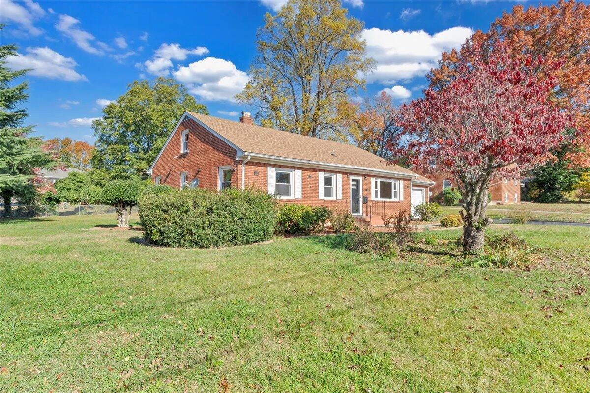 3110 Crockett AVE - Photo 37