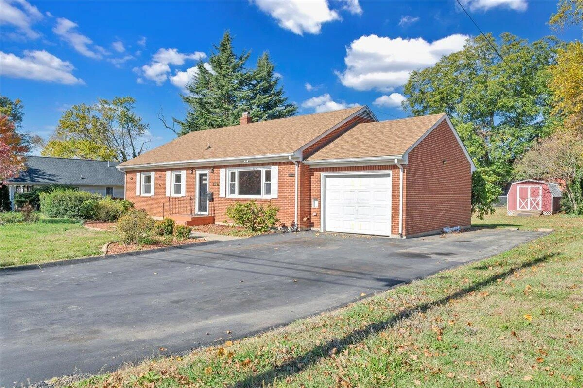 3110 Crockett AVE - Photo 38