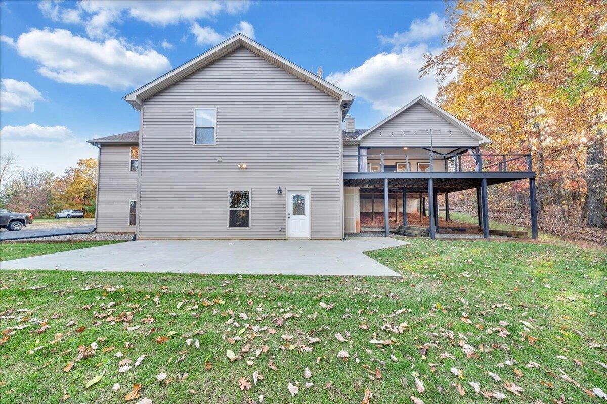 211 Woods Edge DR - Photo 14
