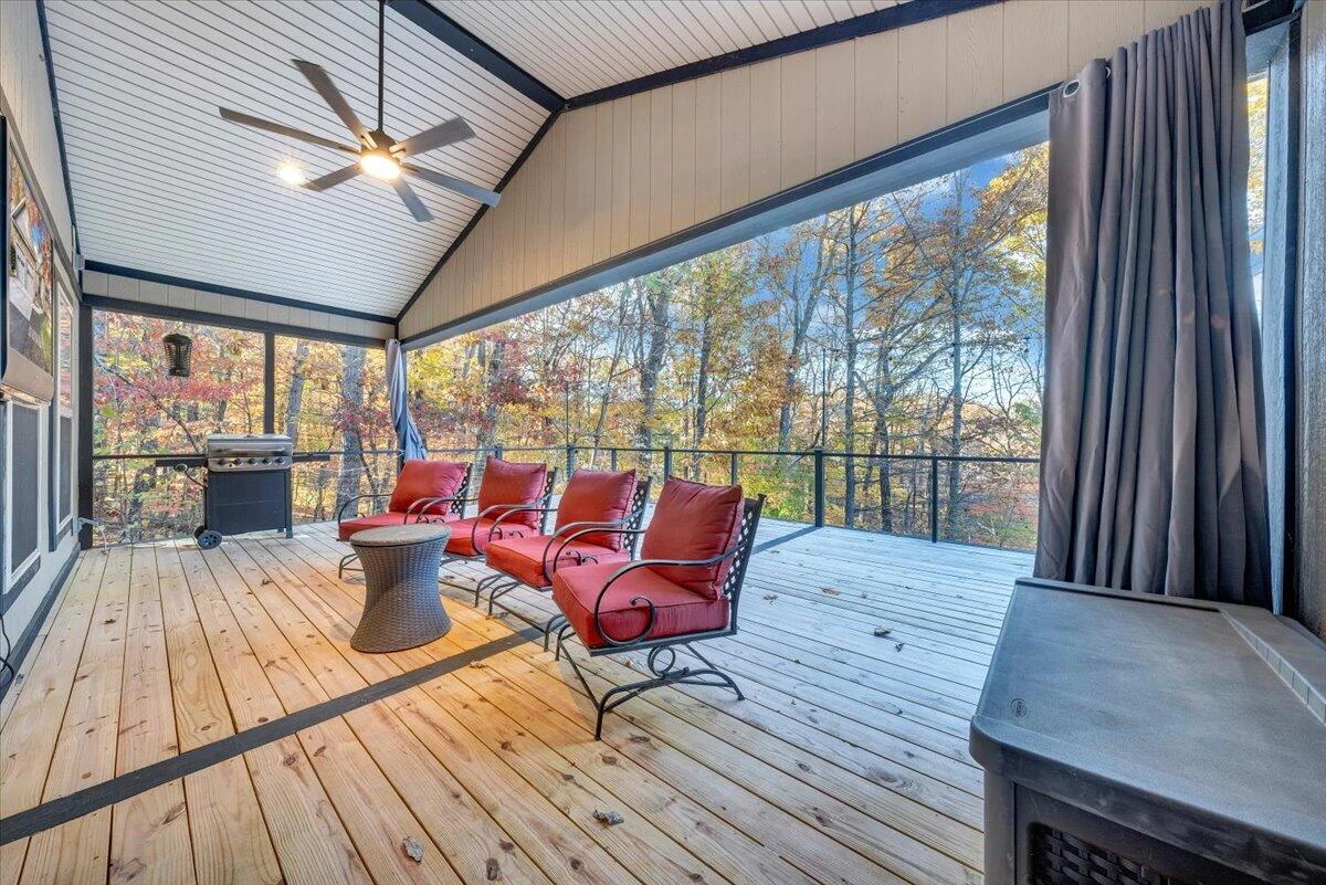 211 Woods Edge DR - Photo 50
