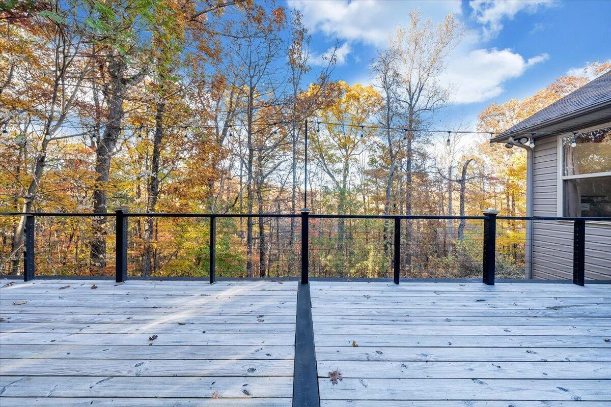 211 Woods Edge DR - Photo 51