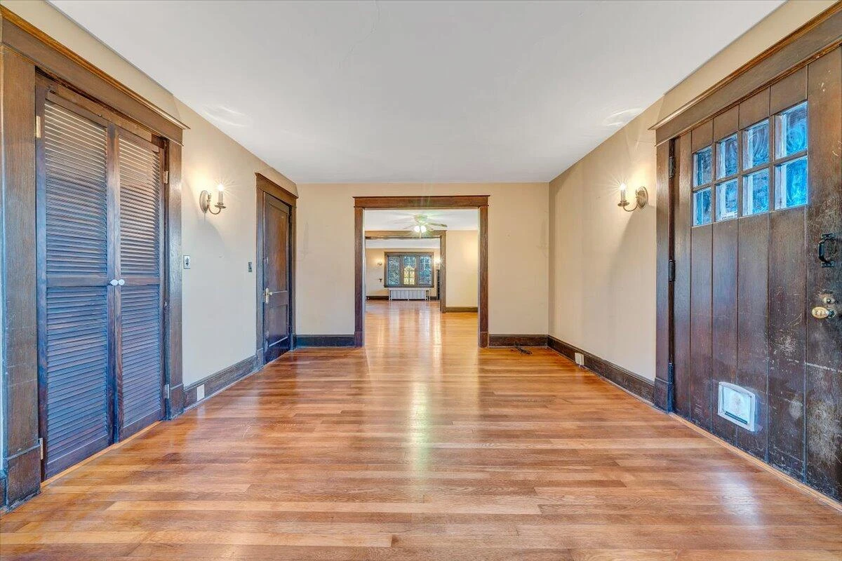 601 Camilla AVE - Photo 17