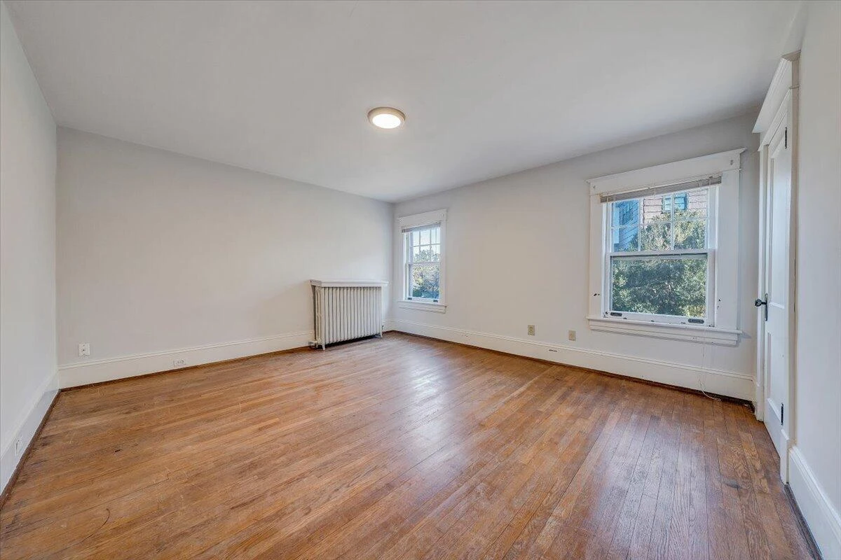 601 Camilla AVE - Photo 32