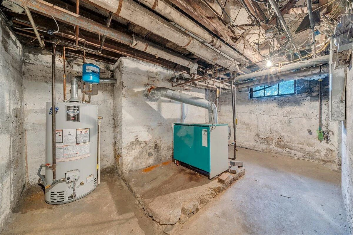 601 Camilla AVE - Photo 42