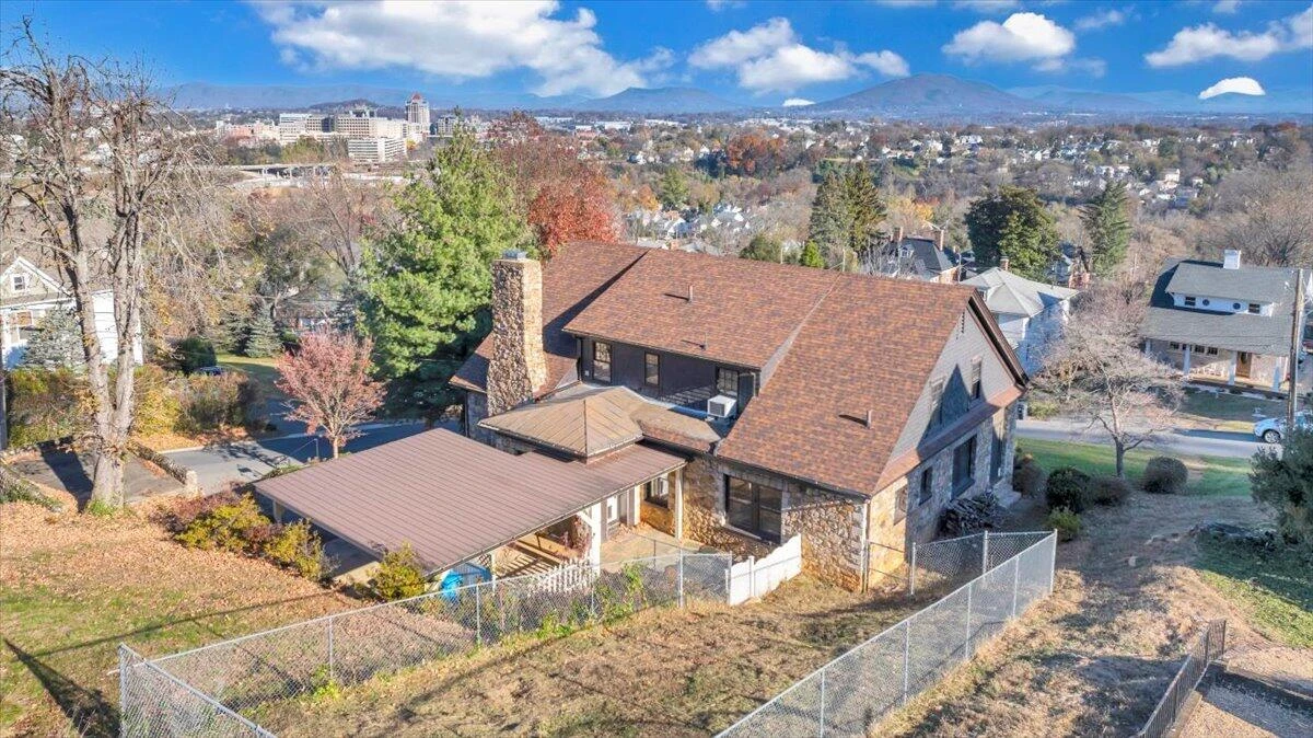 601 Camilla AVE - Photo 50