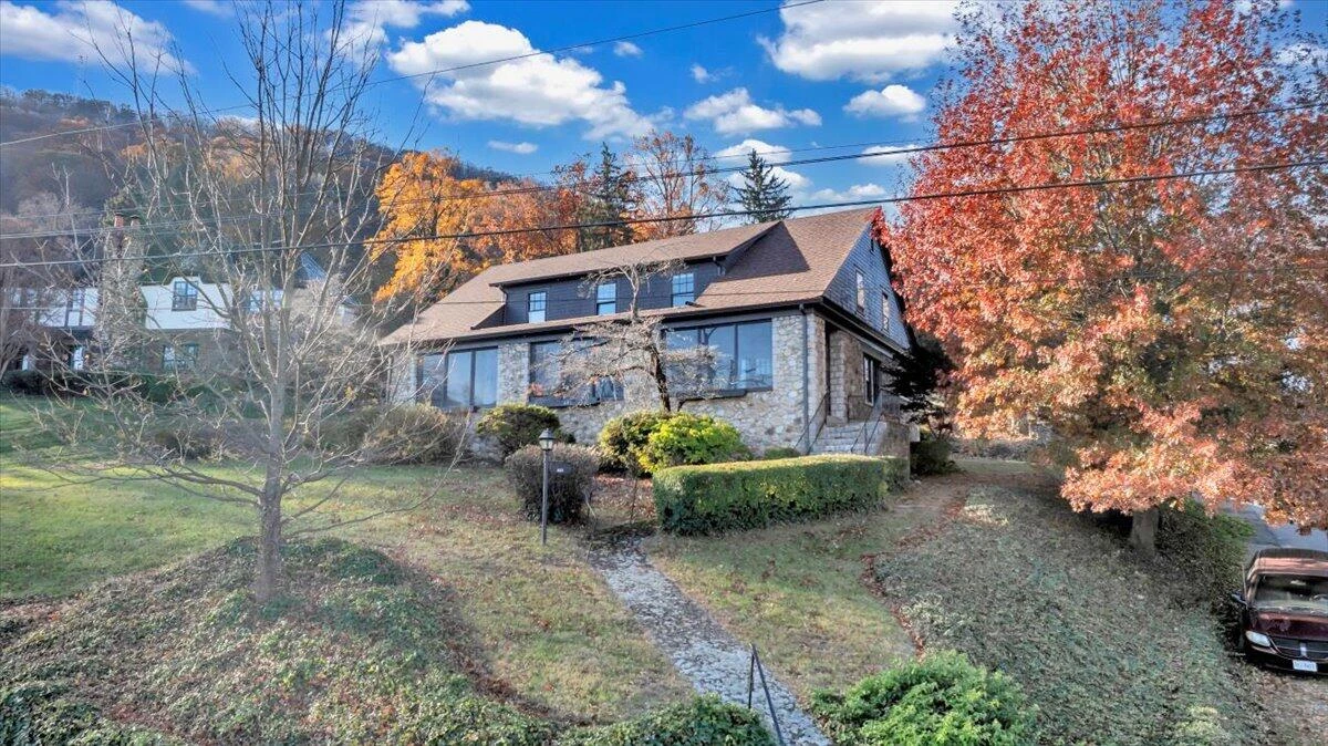 601 Camilla AVE - Photo 67