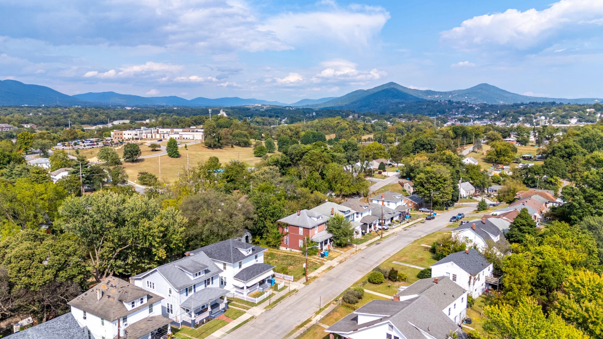 1440 Greenbrier AVE - Photo 40