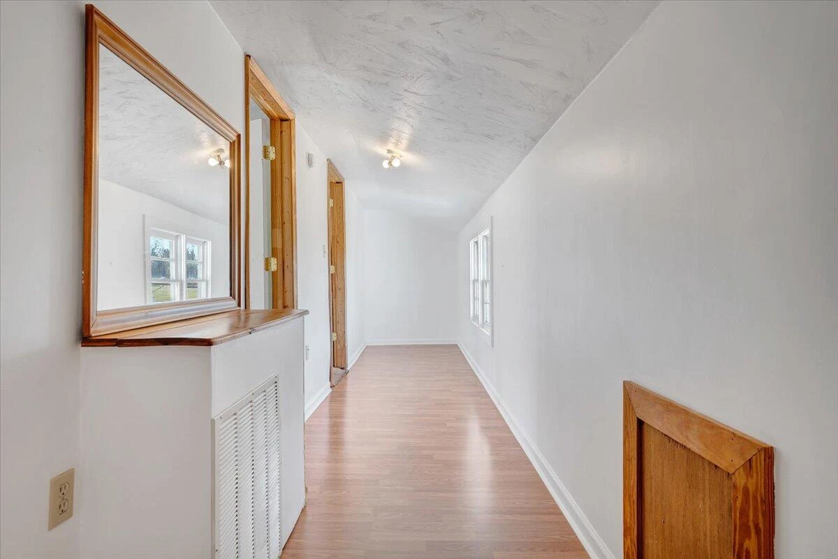 112 Hancock ST - Photo 27
