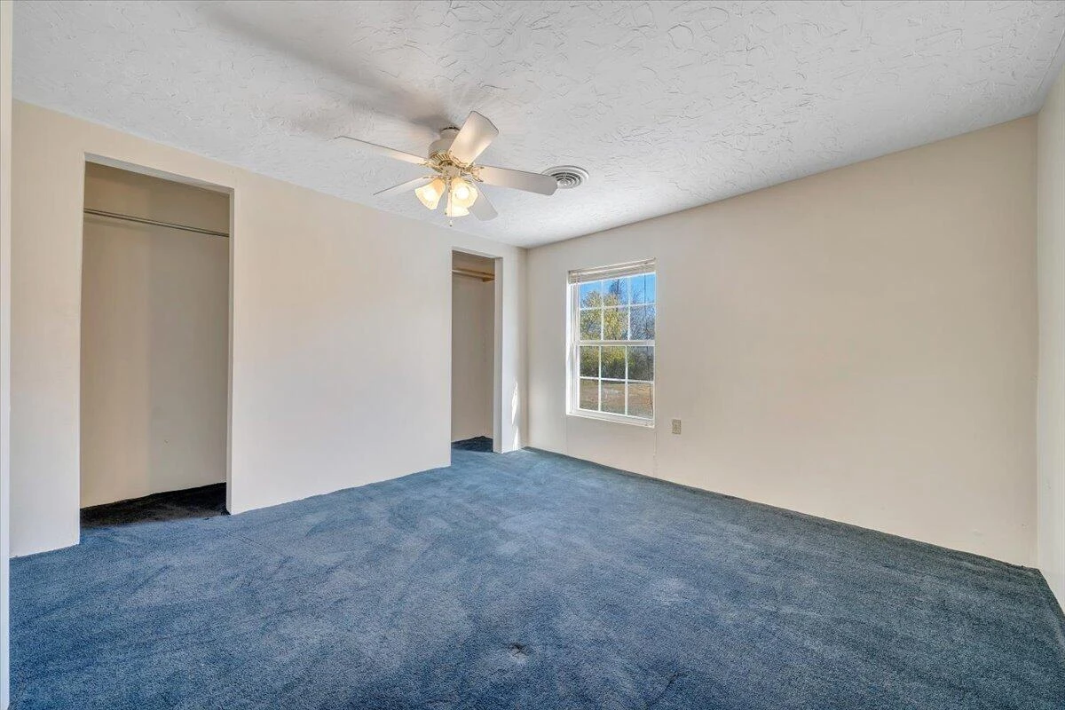 112 Hancock ST - Photo 28