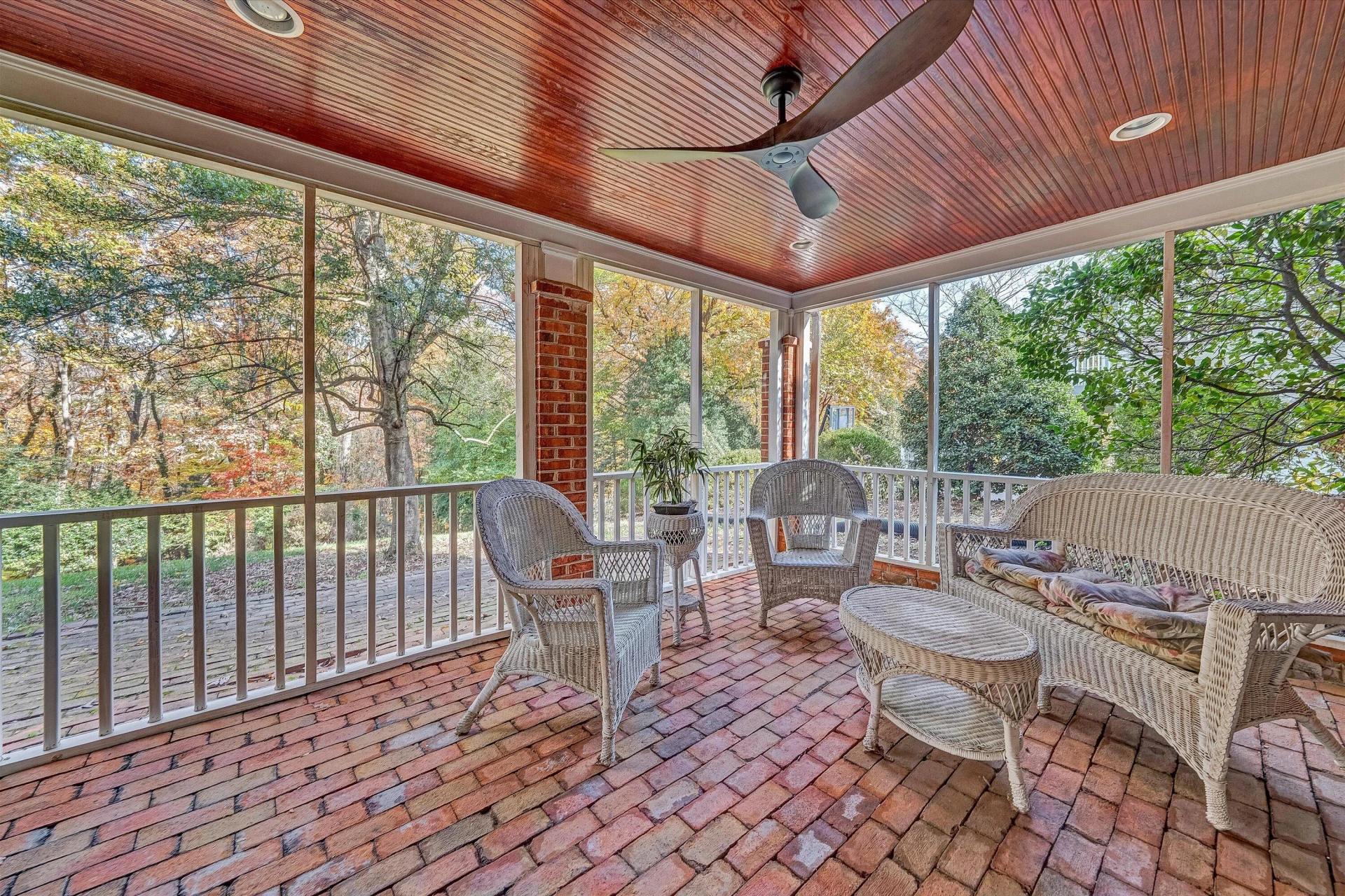 727 White Oak RD - Photo 45
