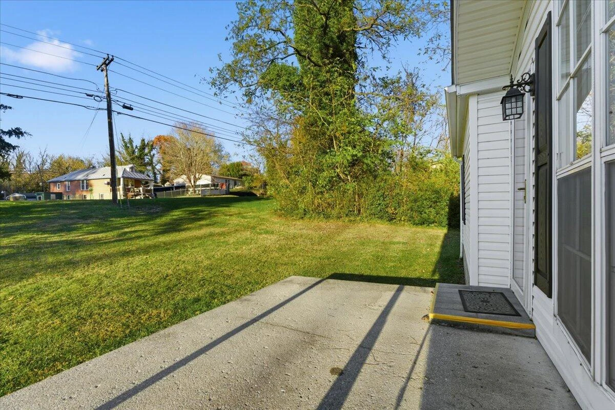 108 Weaver Dr - Photo 5