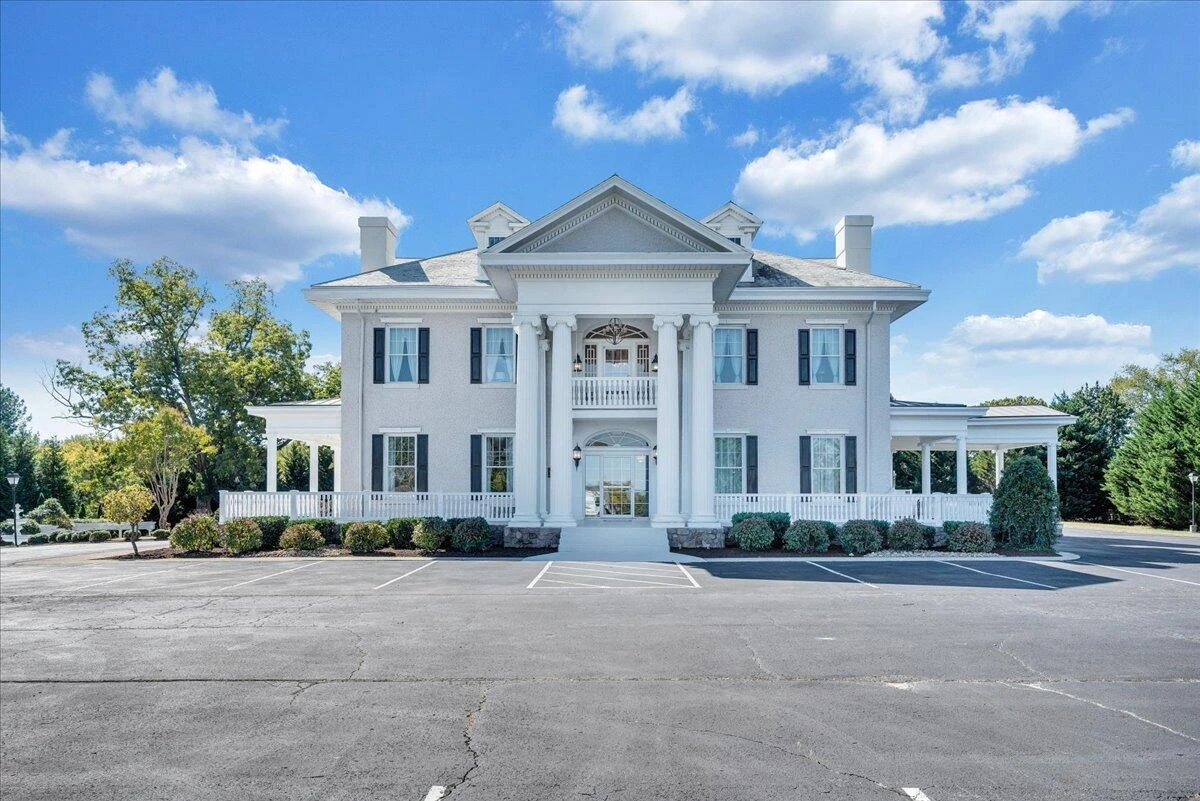 812 MAIN ST - Photo 7