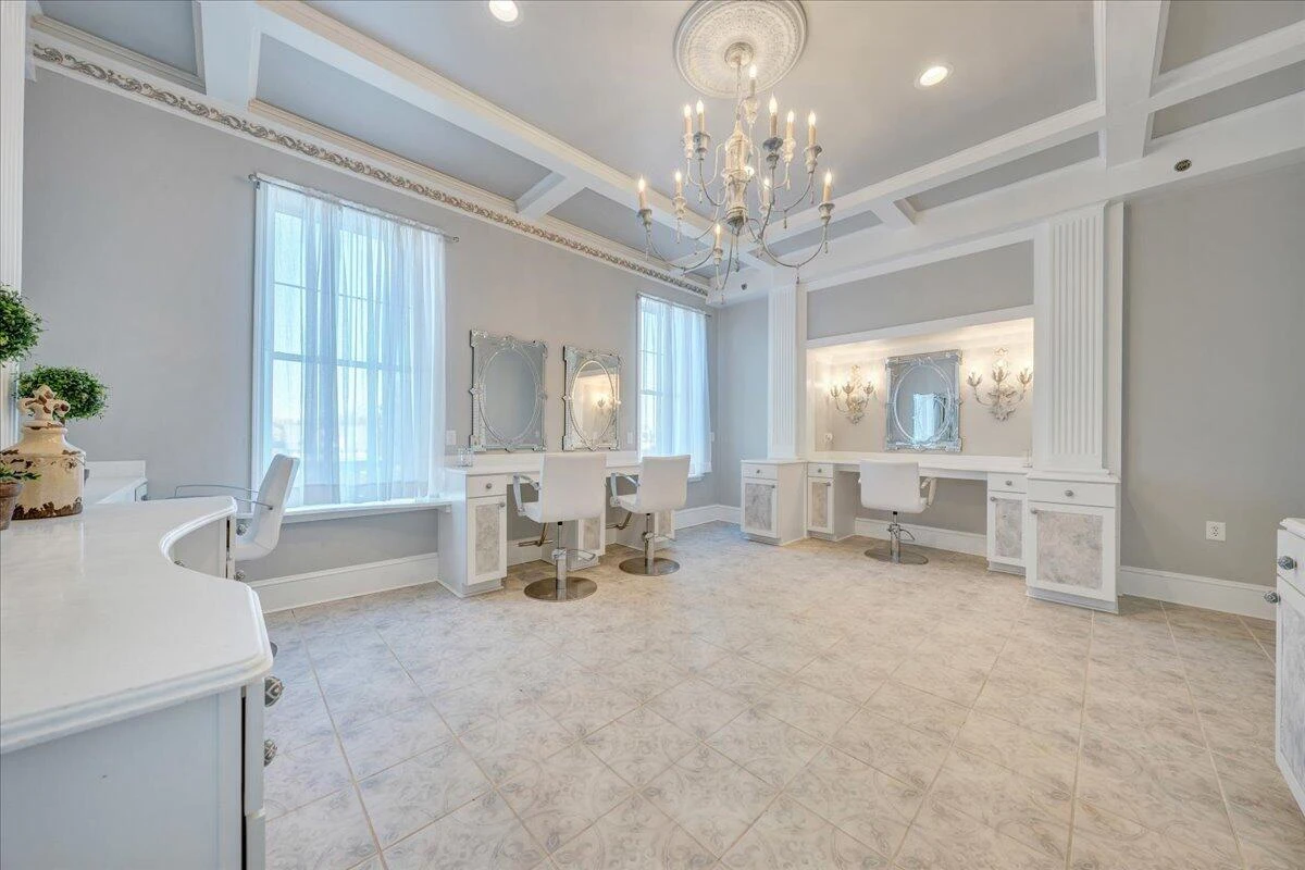 812 Main ST - Photo 18
