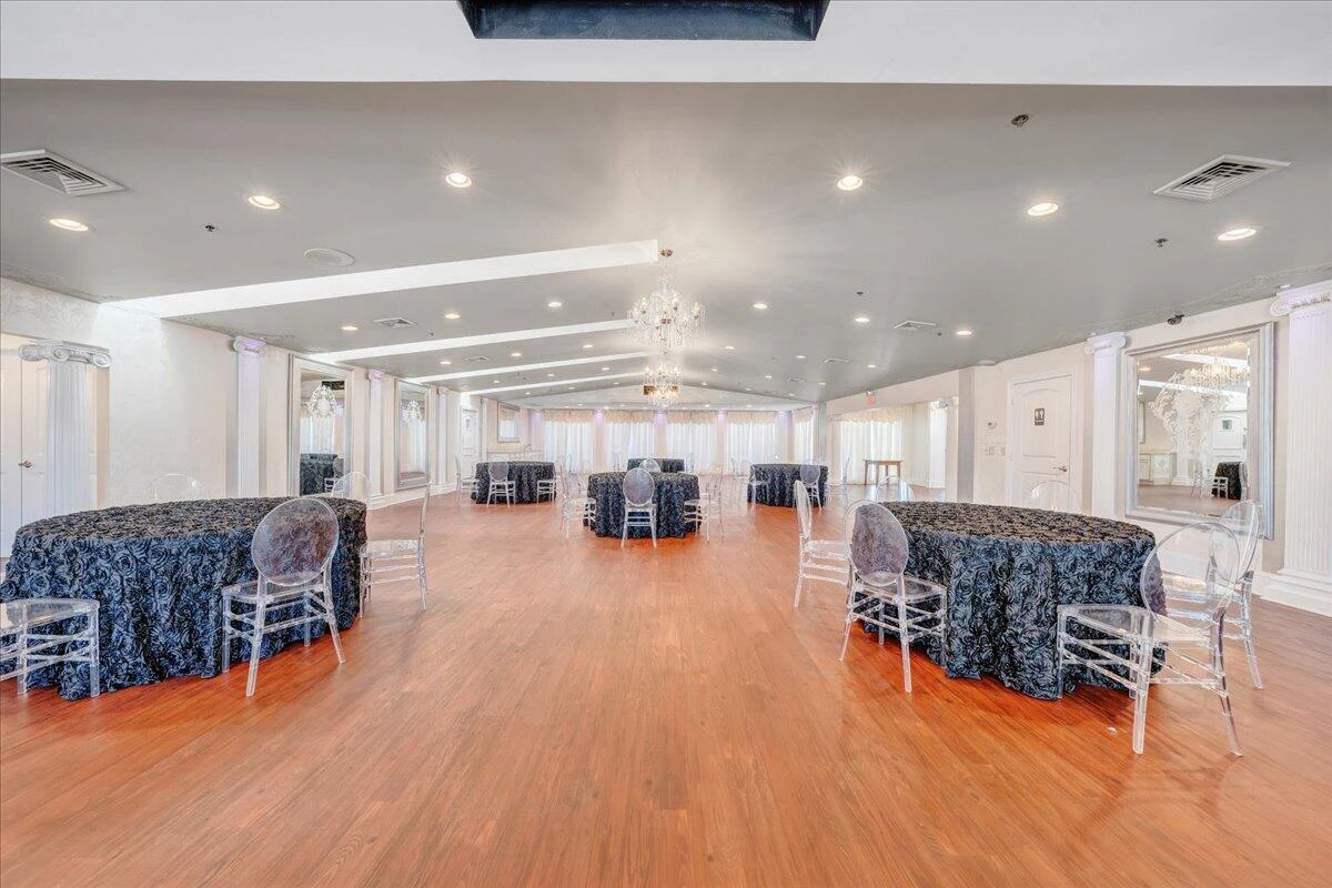 812 Main ST - Photo 26