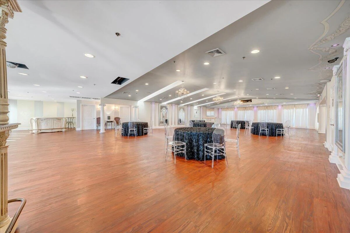 812 Main ST - Photo 27
