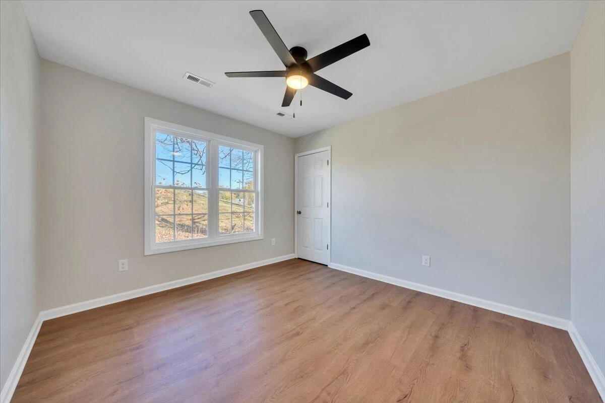 3527 Troutland AVE - Photo 17