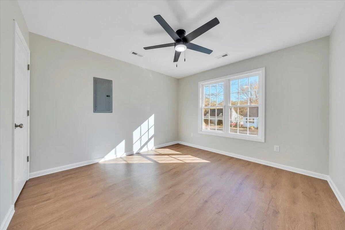 3527 Troutland AVE - Photo 19