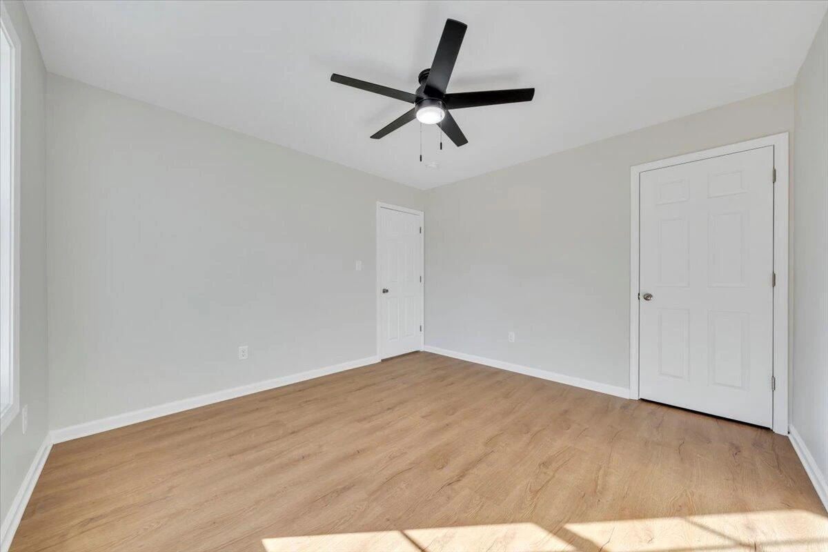 3527 Troutland AVE - Photo 20