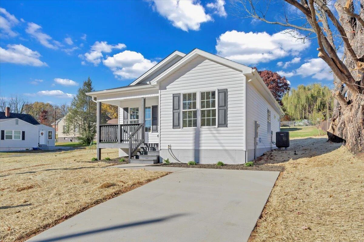 3527 Troutland AVE - Photo 33