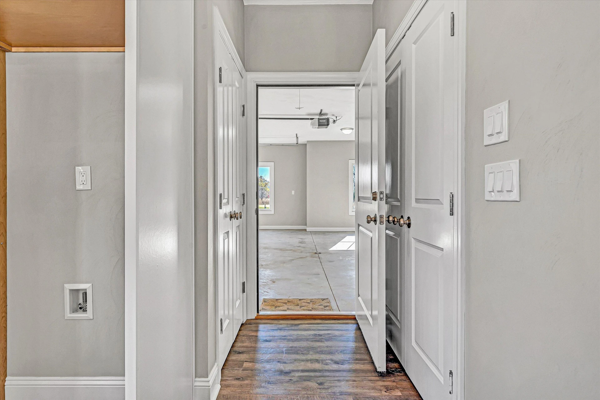 1120 Monterey RD - Photo 13