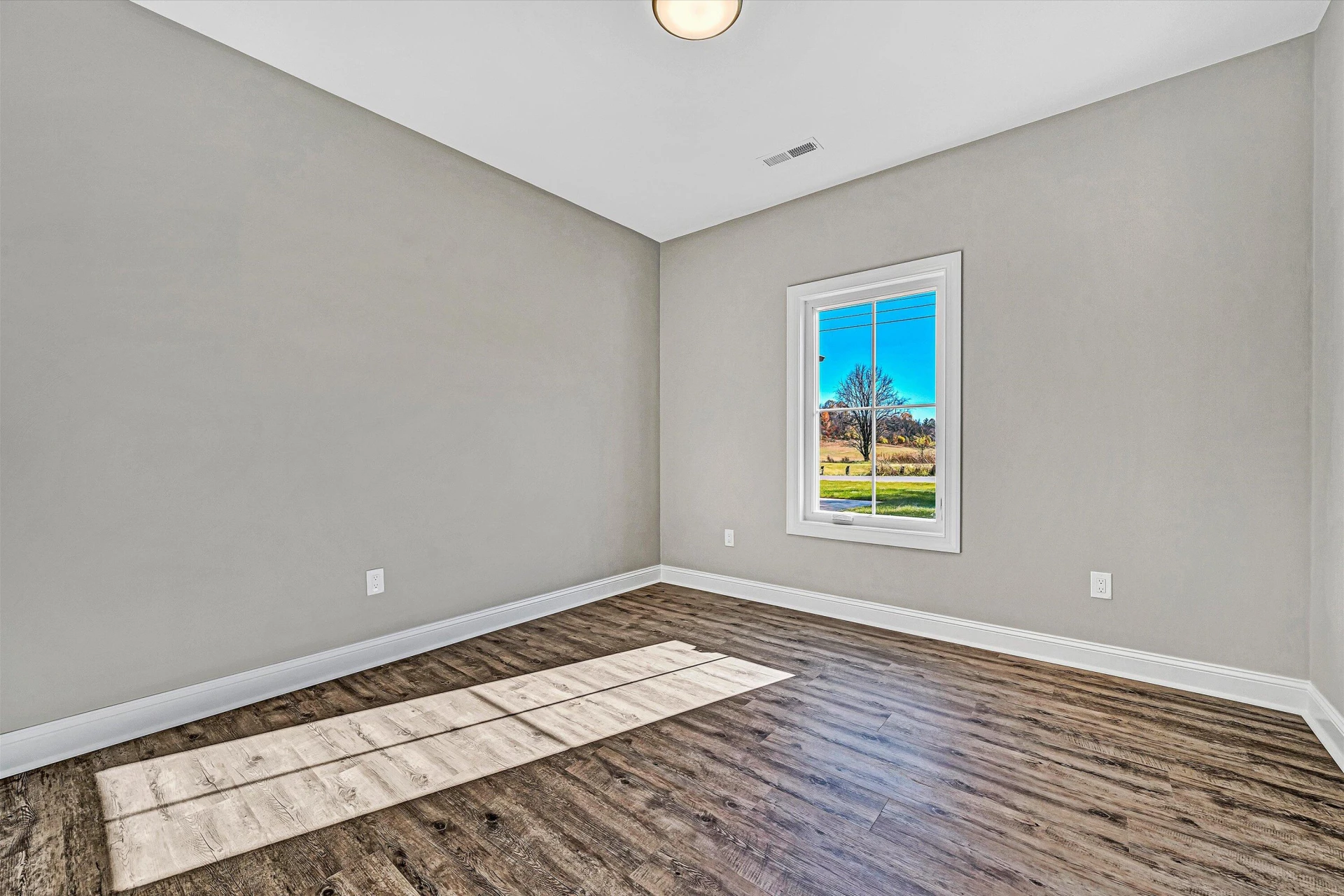 1120 Monterey RD - Photo 16