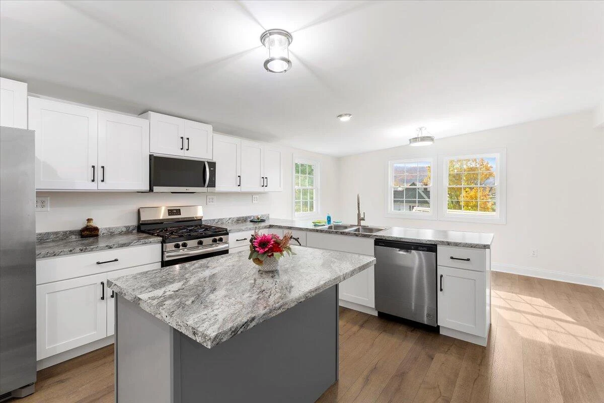 118 6th ST - Photo 27