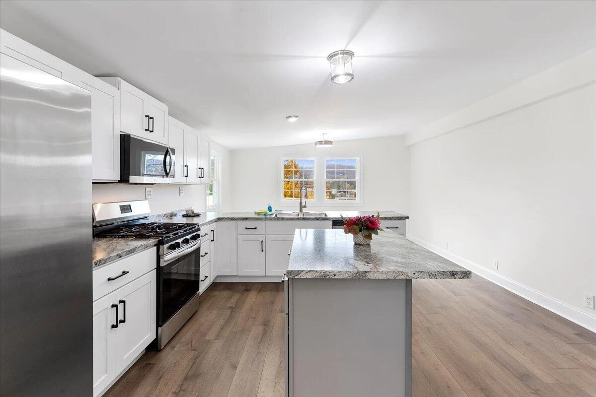 118 6th ST - Photo 28
