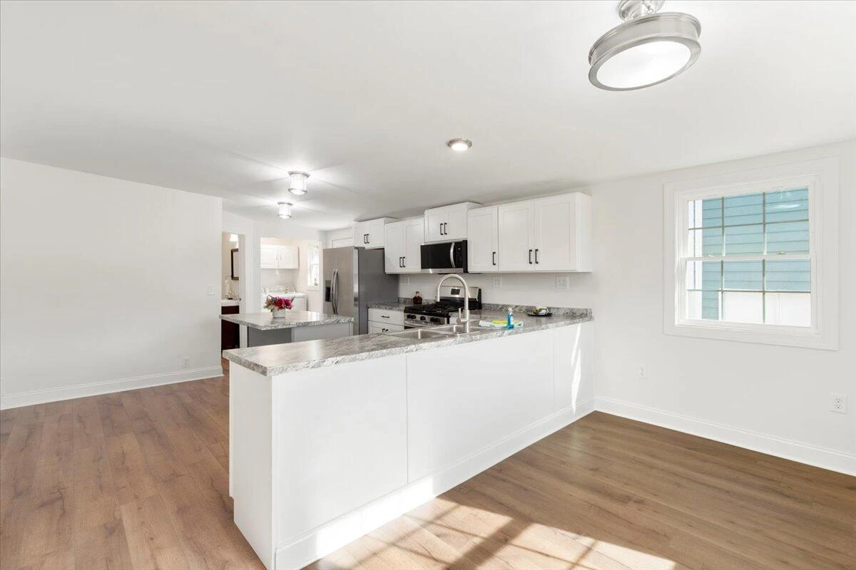 118 6th ST - Photo 36