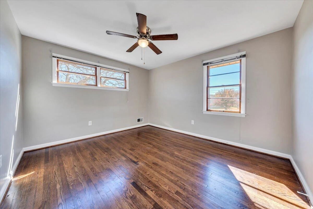 4605 PEACH TREE DR - Photo 14