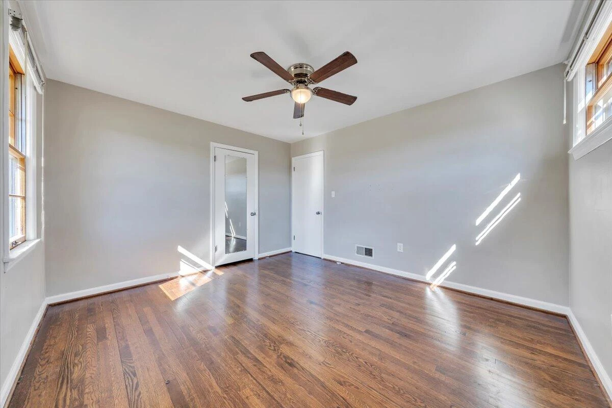 4605 PEACH TREE DR - Photo 15