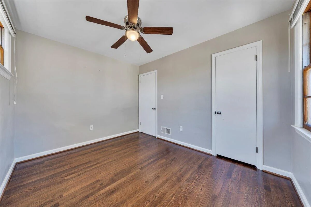 4605 PEACH TREE DR - Photo 17