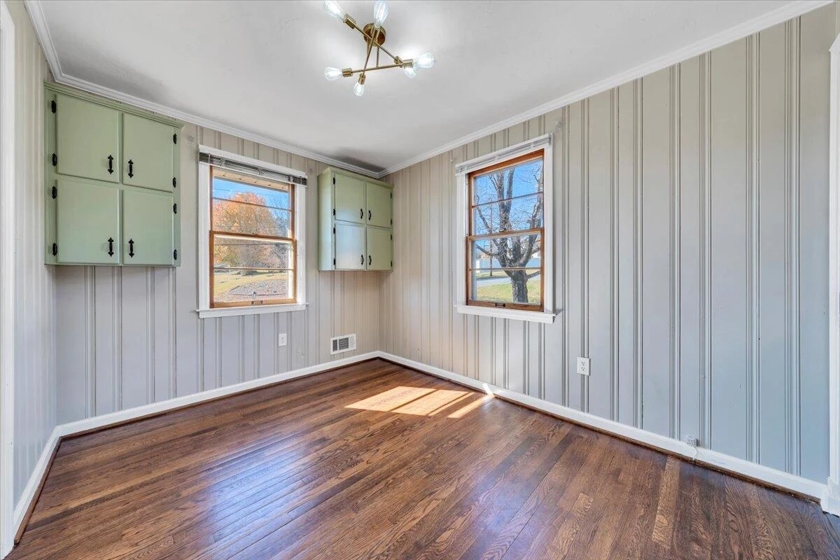 4605 PEACH TREE DR - Photo 6