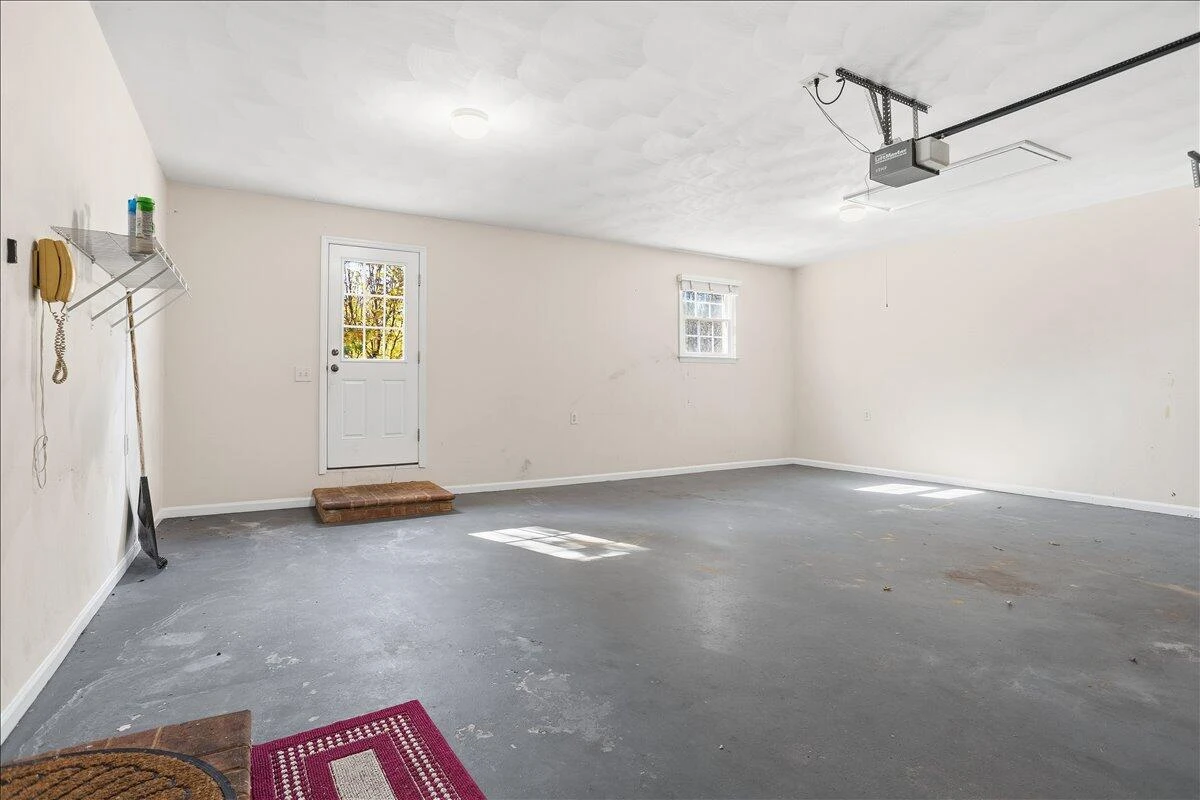 316 Polar LN - Photo 44