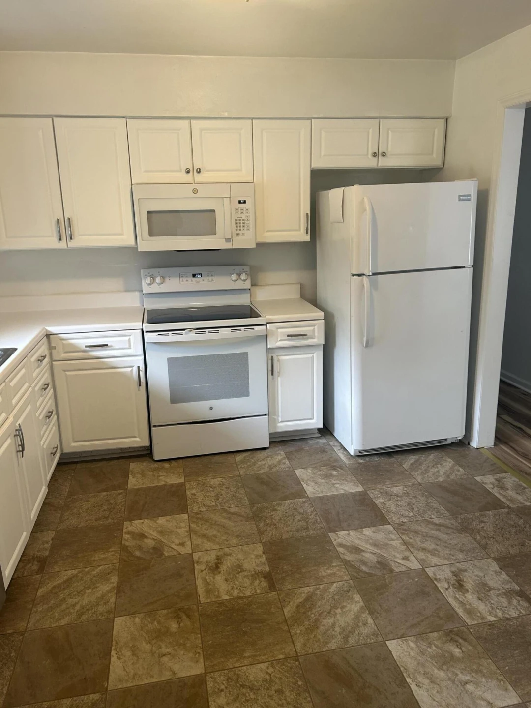 725 Ramada RD - Photo 14