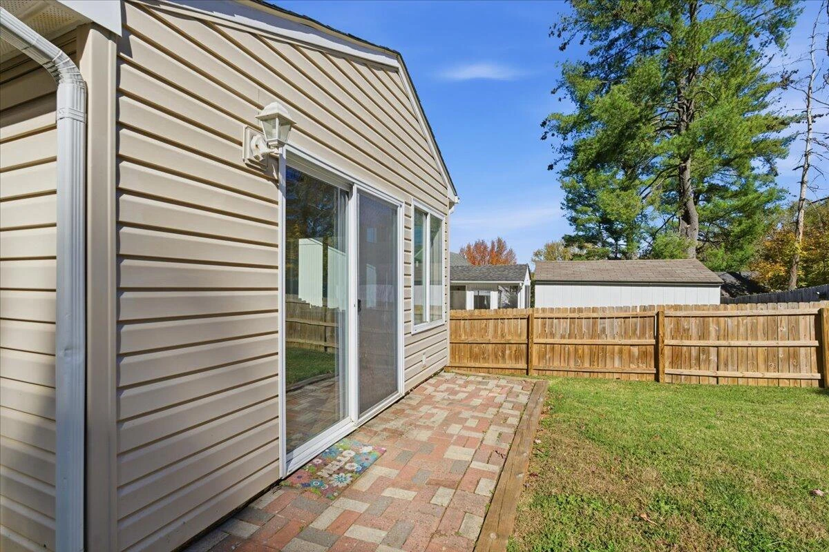 3760 Melcher ST - Photo 24