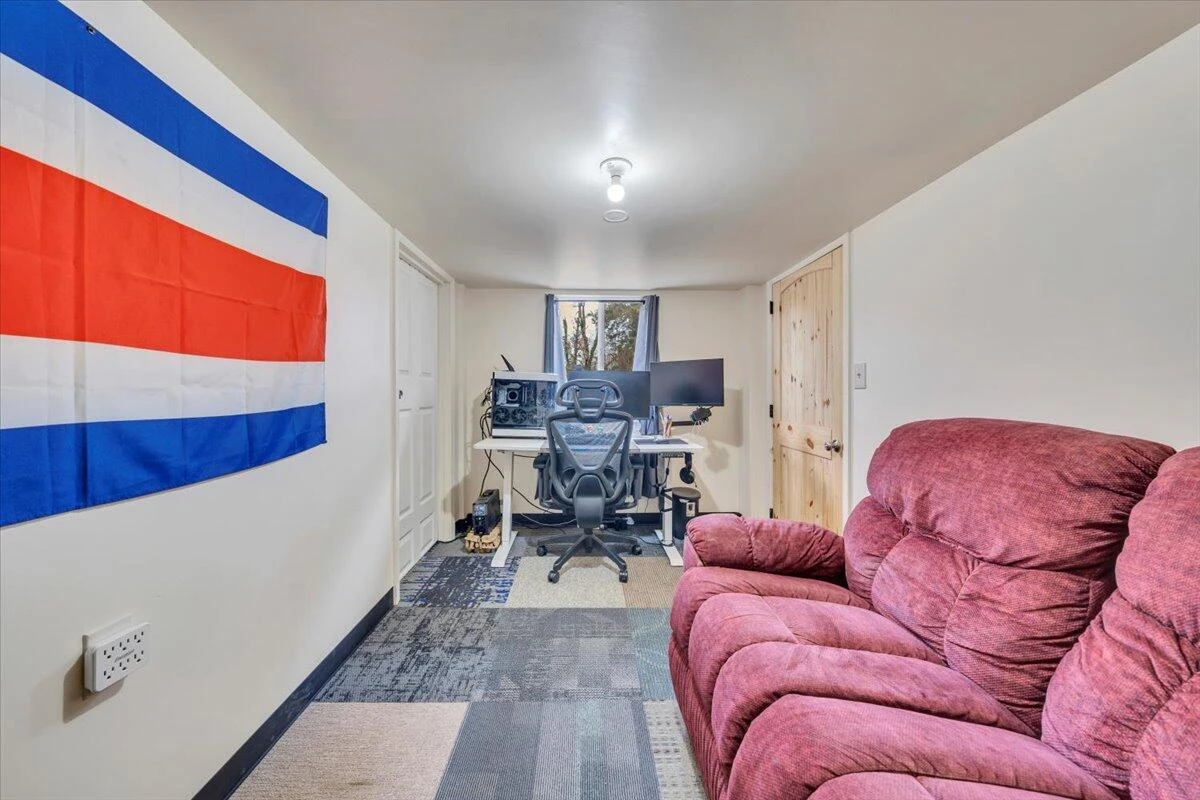 2836 Clifton ST - Photo 29