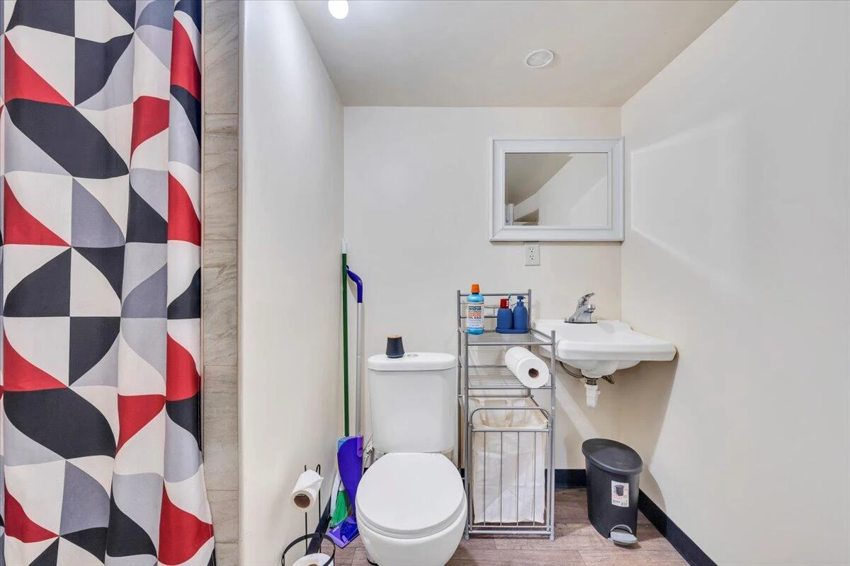 2836 Clifton ST - Photo 32