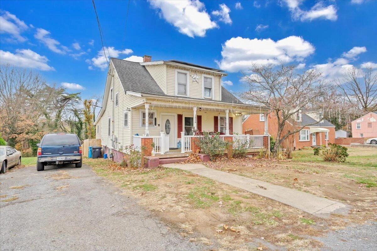2836 Clifton ST - Photo 42