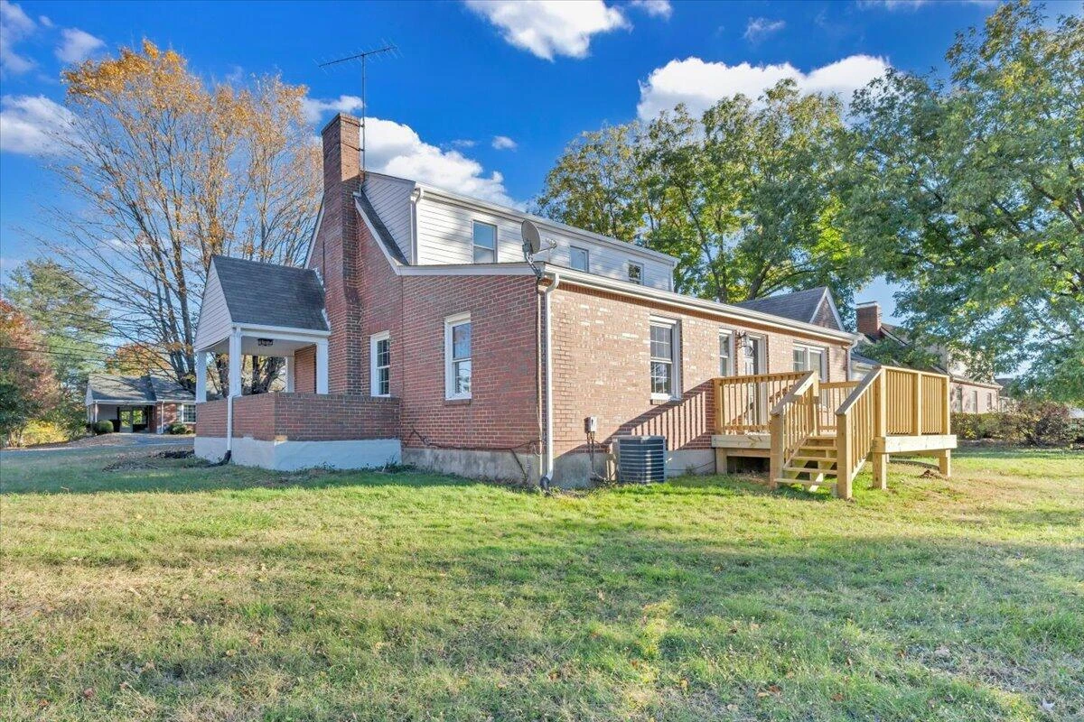2206 Garstland DR - Photo 31