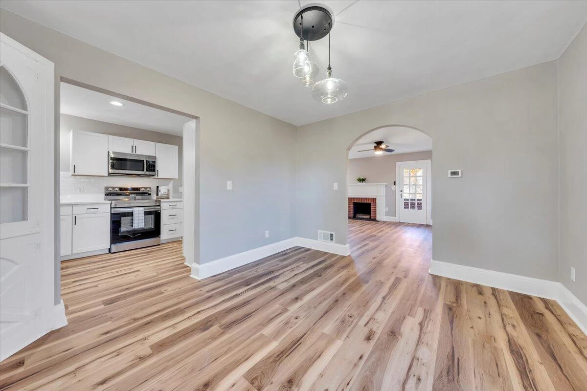2206 Garstland DR - Photo 11