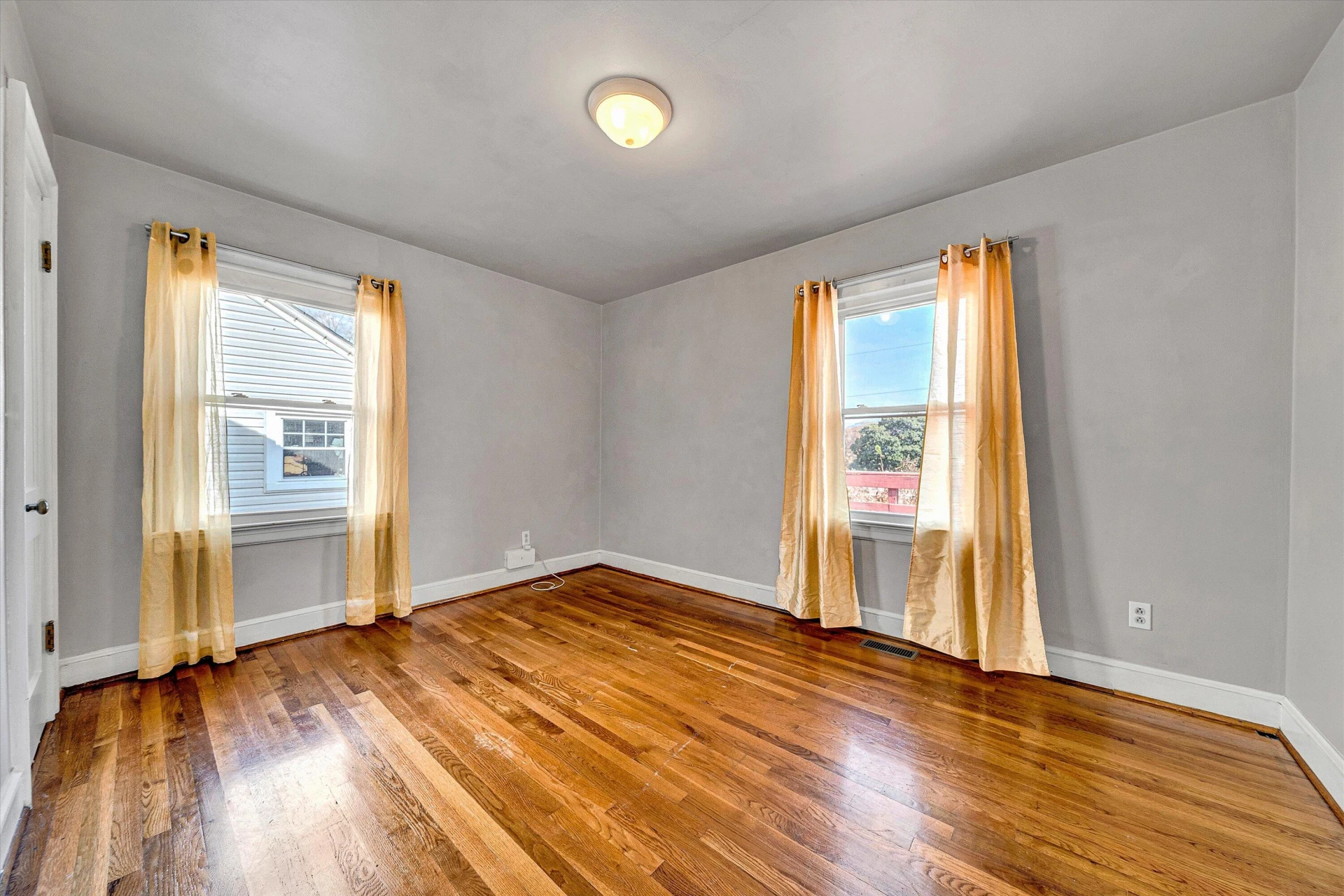 3227 Oliver RD - Photo 11