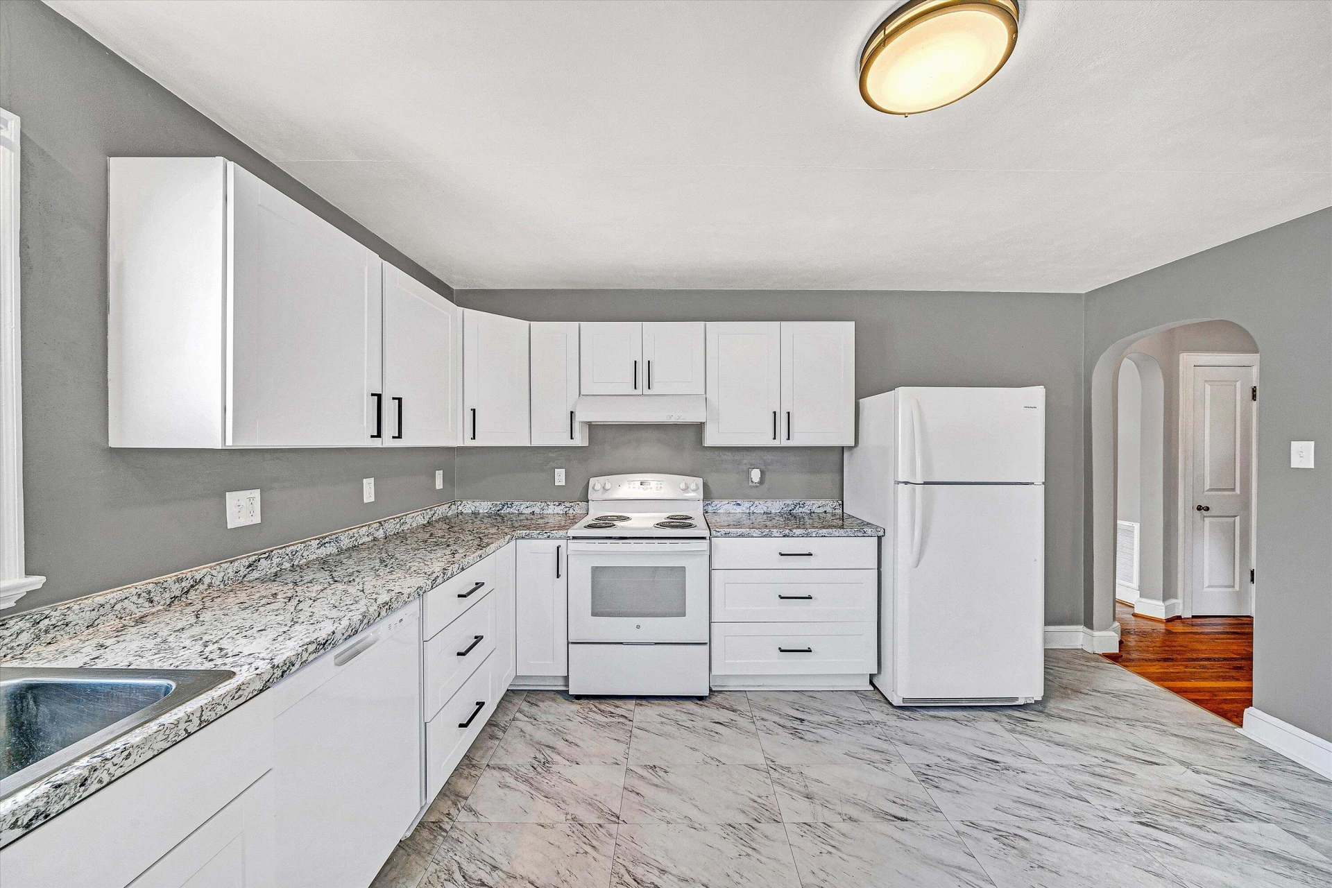 3227 Oliver RD - Photo 5