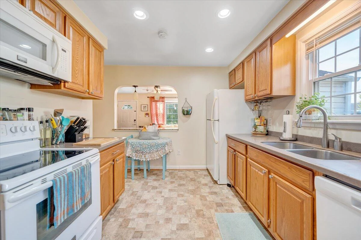 4915 Hildebrand RD - Photo 14