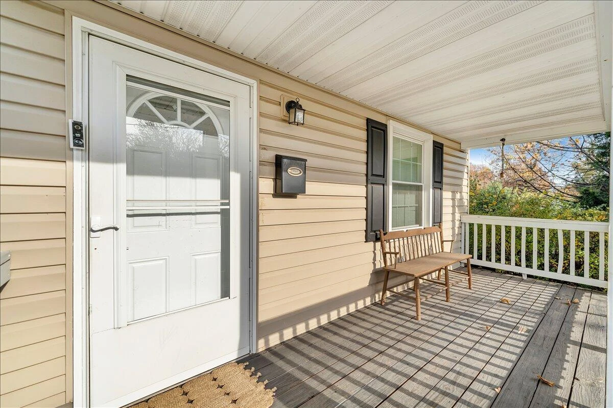 4915 Hildebrand RD - Photo 4